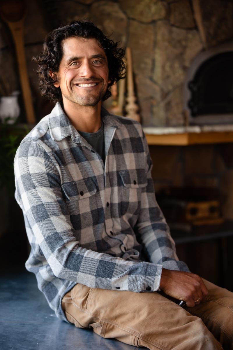 Chef Eduardo Garcia Invites the Community to His Kitchen Following