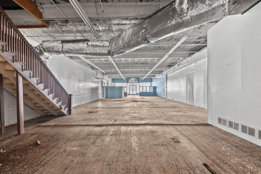 Large Commercial 2 Story Building in Downtown Historic Appomattox, VA Set for Auction Announces Nicholls Auction Mktg