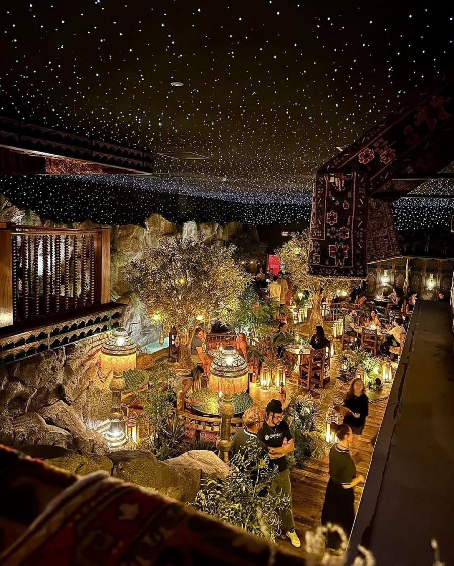 Impact Lighting Brings the Night Sky Indoors at Leila Restaurant in San Diego