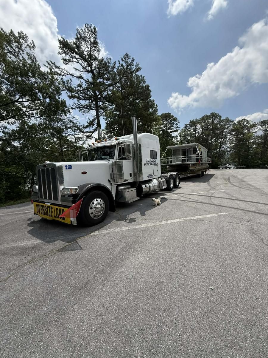 From Great Lakes to Gulf Coast: Genesis Exotic Transport Makes Houseboat Shipping Effortless