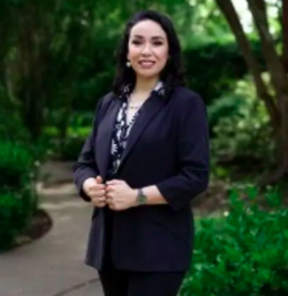 Influential Women Profiles Maricela Valdovinos: Founder of Valdovinos Tutoring Academy