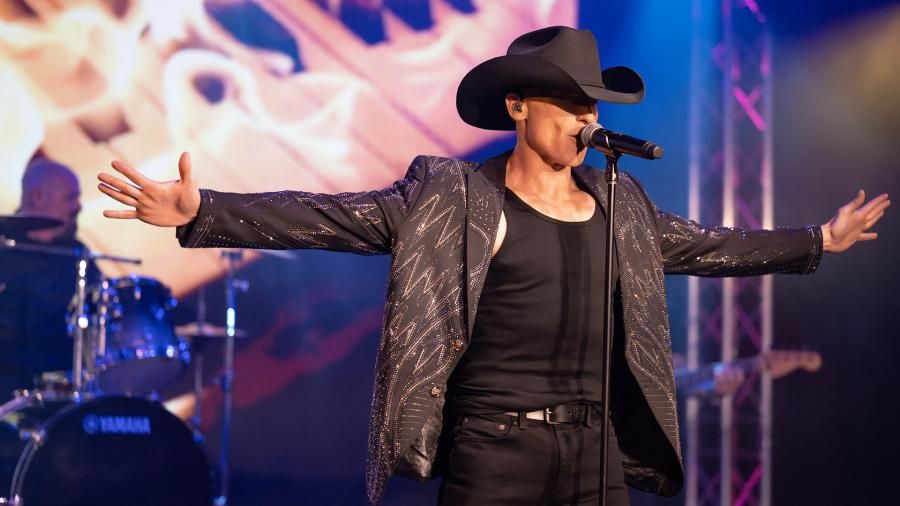 Sam Riddle Releases New Single 'BAD PICKER' – A High-Energy Introduction to Country Music's Next Big Star