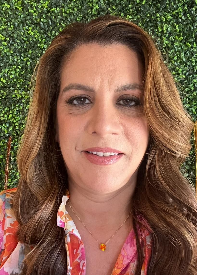 Dentistry Expert Dr. Nancy Amoia Shares Insights as Pre-Implant Evaluation Expert in HelloNation